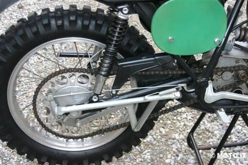 Montesa CAPPRA VR 250 '74 (4)