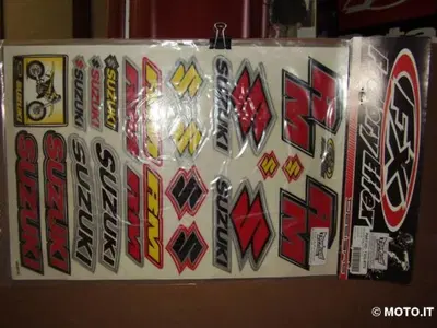 grafiche adesive Suzuki RM