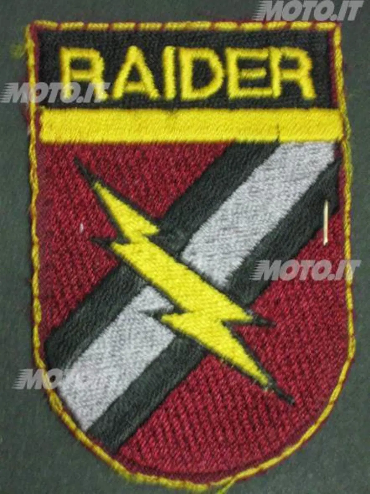 Patch ricamata Azienda ricamatrice Americana Patch per giacca e gilè