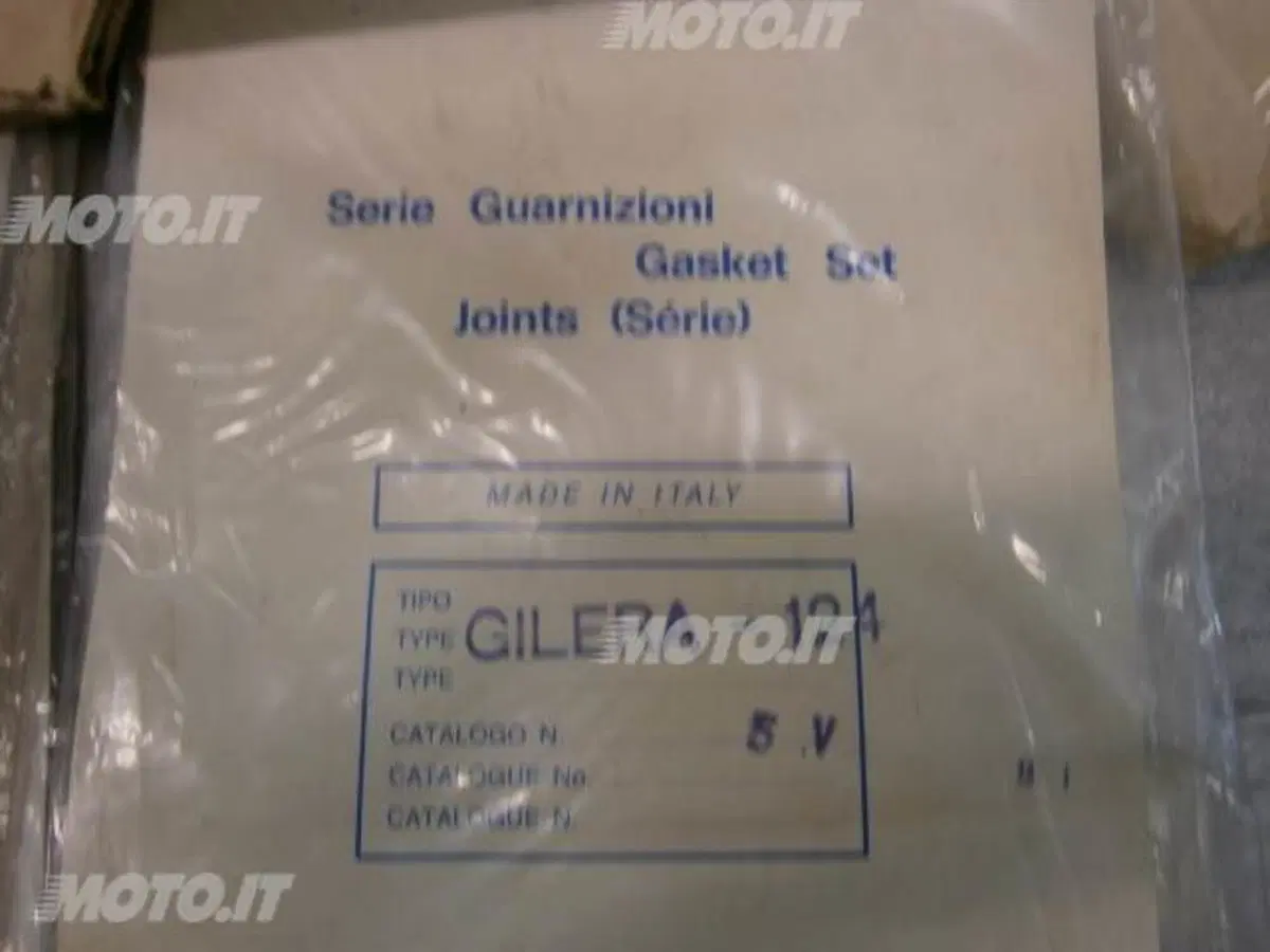 kit guarnizioni Gilera GUARNIZIONI MOTORE GILERA 124 5 VELOCITA'