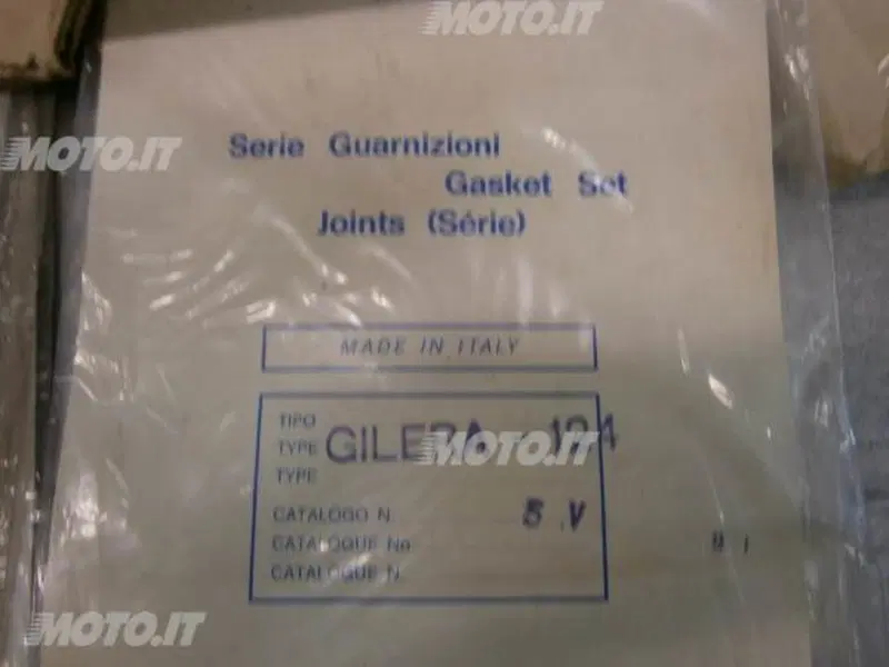 kit guarnizioni Gilera GUARNIZIONI MOTORE GILERA 124 5 VELOCITA'