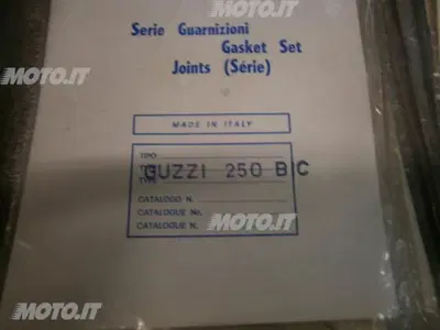 KIT GUARNIZIONI Moto Guzzi GUARNIZIONI MOTORE 250 BICILINDRICO