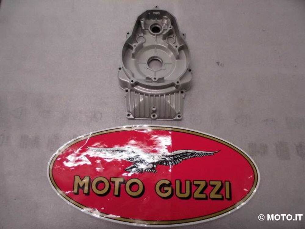 COPERCHIO DISTRIBUZIONE Moto Guzzi COPERCHIO DISTRIBUZIONE V35 II