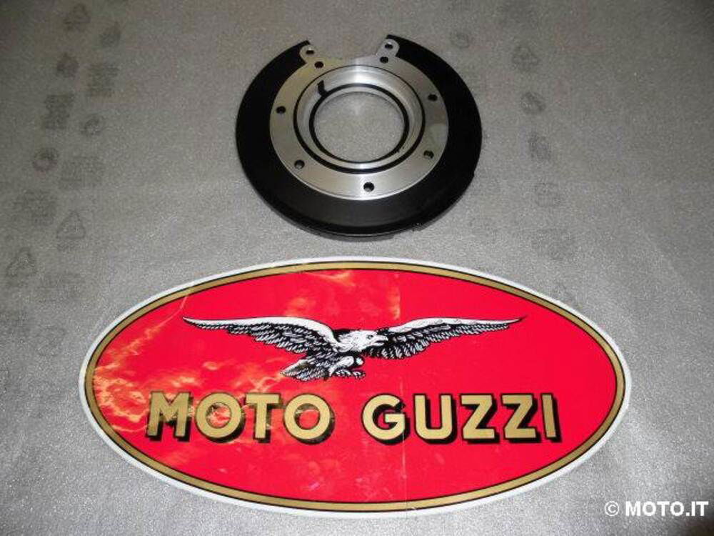 coperchio scatola Moto Guzzi COPERCHIO SCATOLA CARDANO V35-V65 FLORIDA