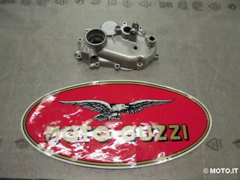 COPERCHIO SCATOLA Moto Guzzi COPERCHIO SCATOLA CAMBIO
