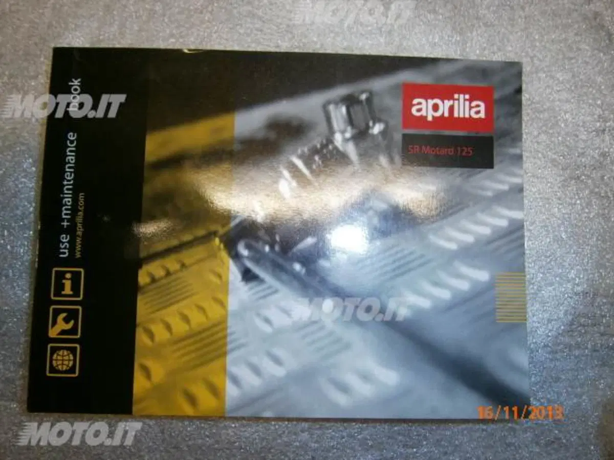LIBRETTO USO E MANUTENZIONE ITALIANO Aprilia LIBRETTO SR MOTARD 125 USO E MANUTENZIONE