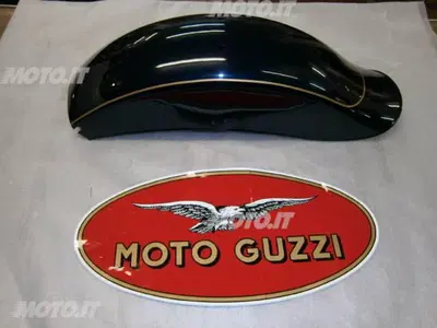 PARAFANGO MOTO GUZZI PARAFANGO NEVADA 350/750 1993/97 POSTERIORE BLU