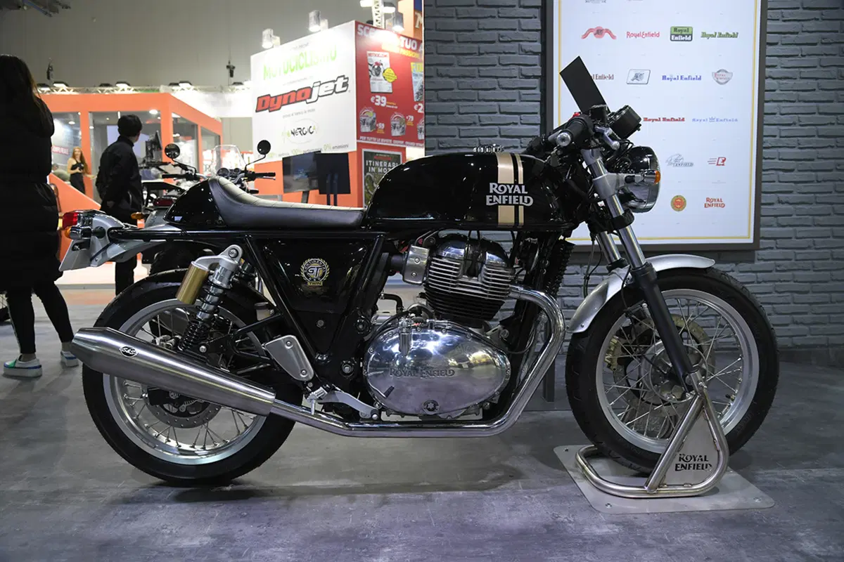 EICMA 2017. Royal Enfield Interceptor INT 650 - Continental GT 650 (2)
