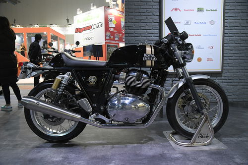 EICMA 2017. Royal Enfield Interceptor INT 650 - Continental GT 650 (2)