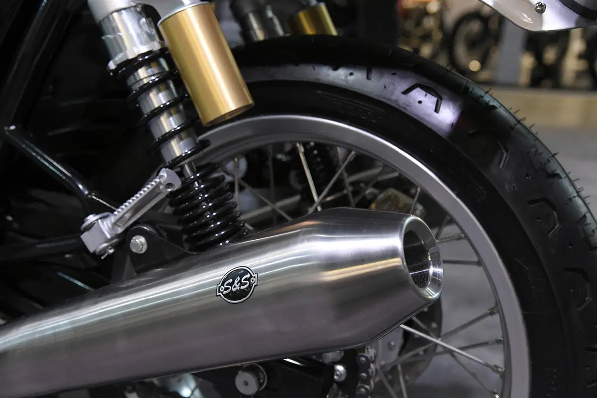 EICMA 2017. Royal Enfield Interceptor INT 650 - Continental GT 650 (9)