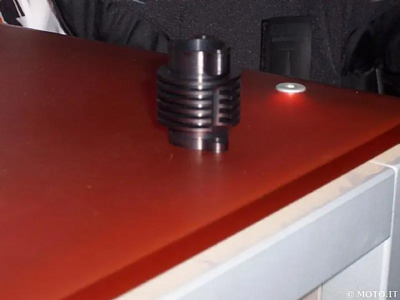 produciamo vaschette maggiorate e kit pistoncini p Ktm tutti (2)