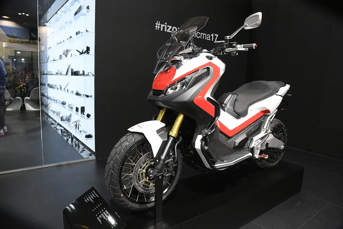 Rizoma Tempesta: un'Aprilia Tuono cattivissima (3)