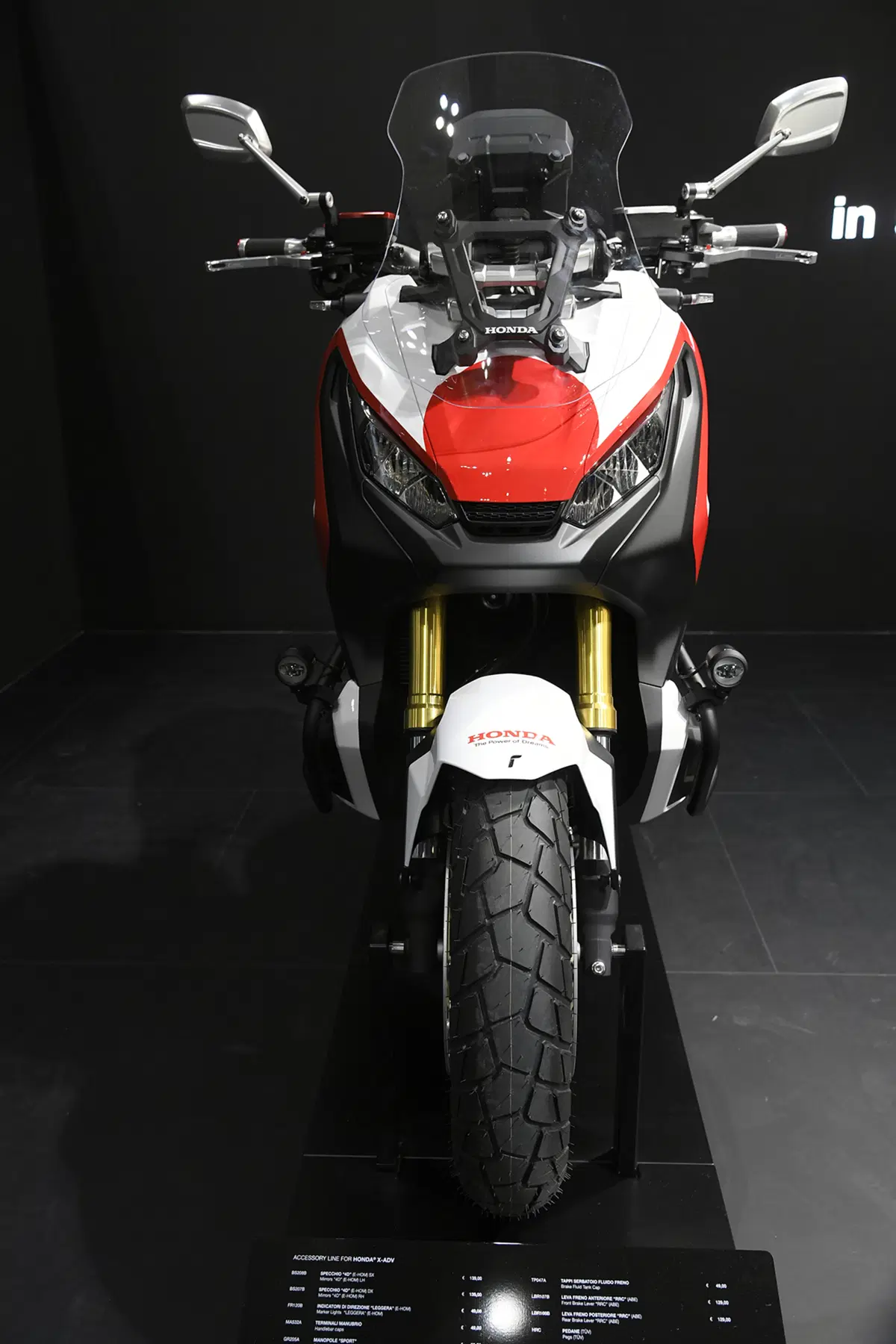 Rizoma Tempesta: un'Aprilia Tuono cattivissima (8)