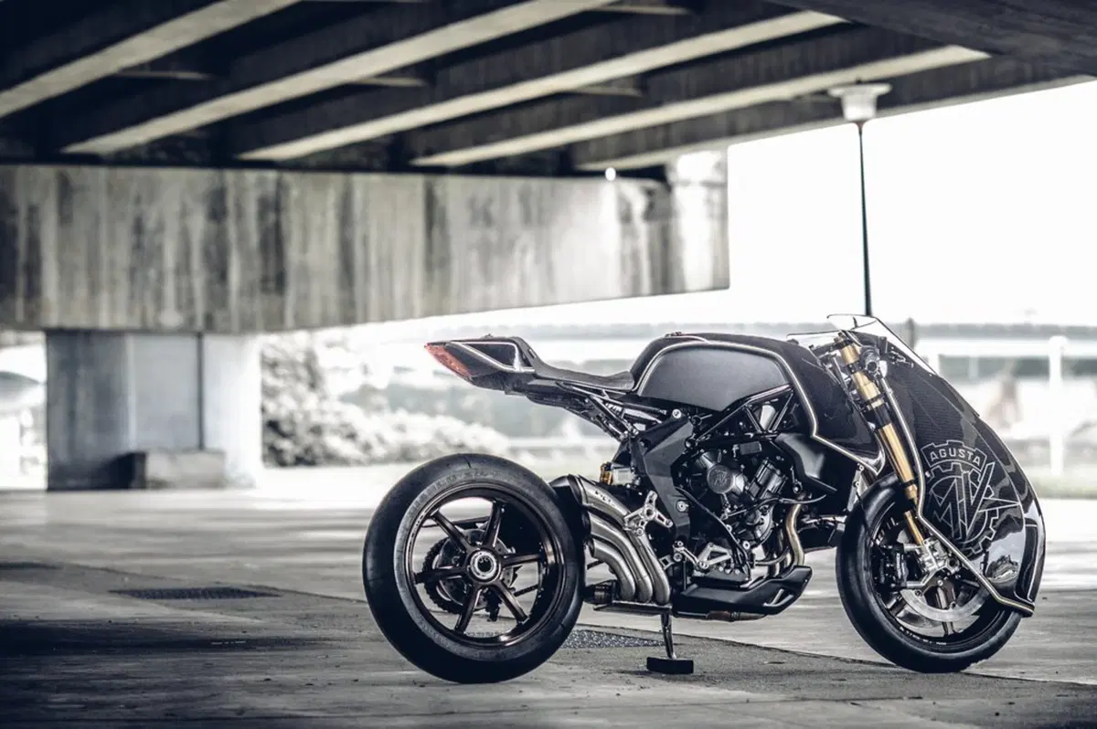 East EICMA, Winston Yeh (Rough Crafts): "Non faccio cromature" (2)
