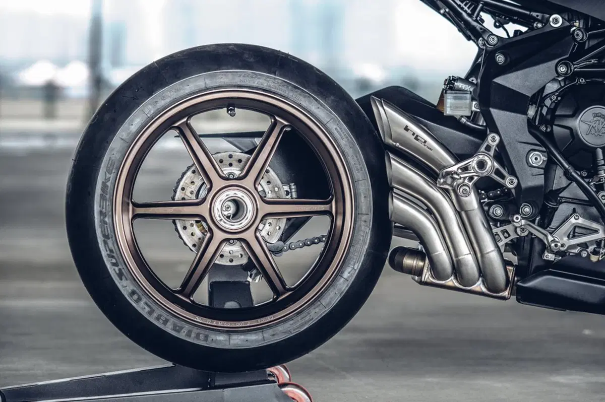 East EICMA, Winston Yeh (Rough Crafts): "Non faccio cromature" (3)