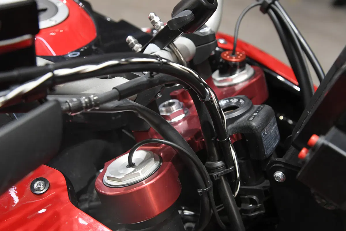 EICMA 2017: Showa EERA