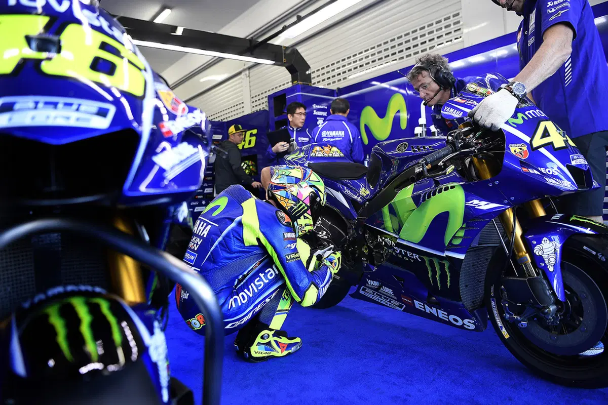 Gallery MotoGP 2017. Le foto più belle del GP di Valencia (39)