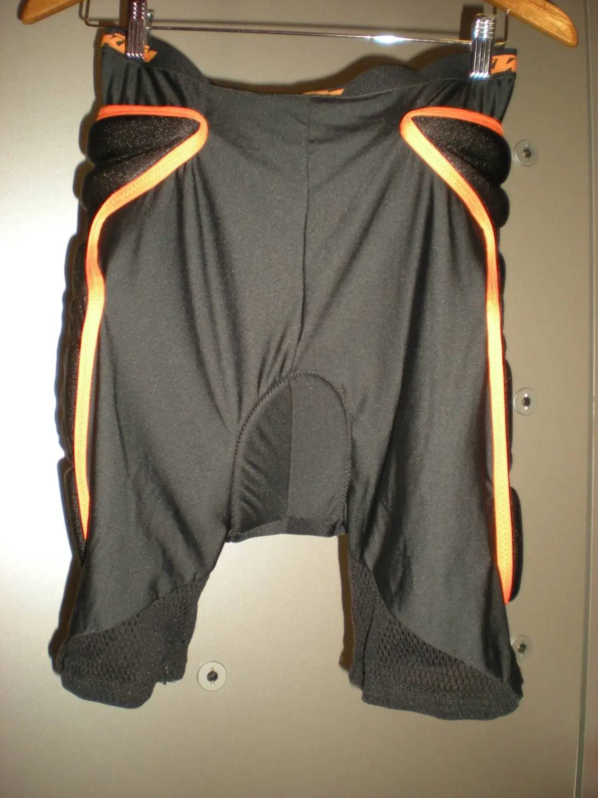 Short Riding KTM (3)