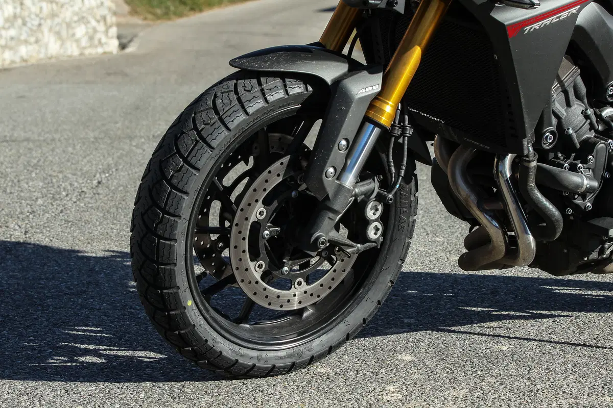 Test Anlas Winter Grip Plus: gomme invernali M+S per moto (12)