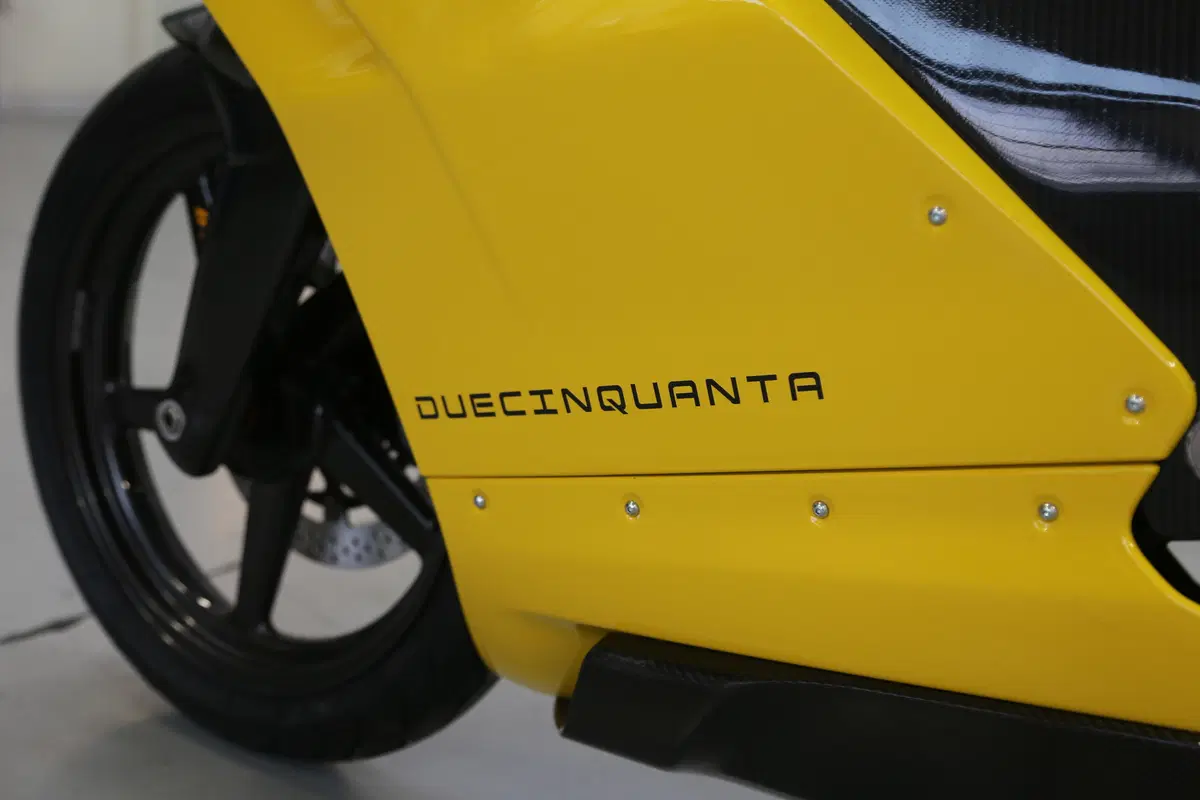 Vins Duecinquanta. La Lotus delle due ruote