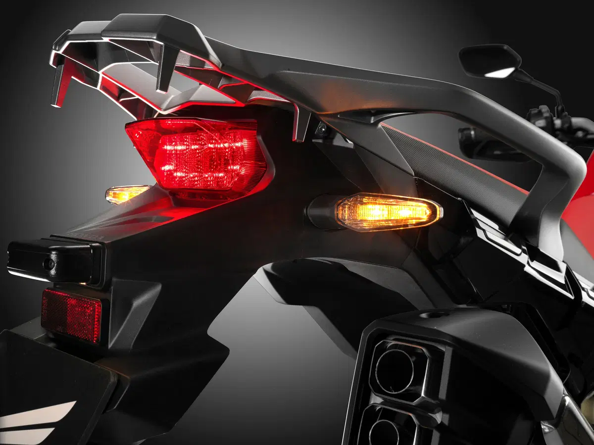 Honda CRF 1000L Africa Twin: tutti i dati (18)