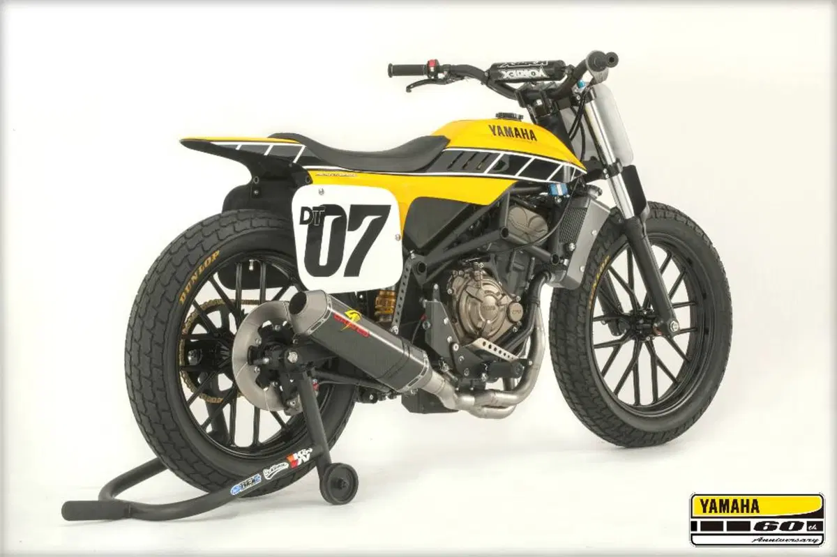 Yamaha DT-07 Flat Track Concept (2)
