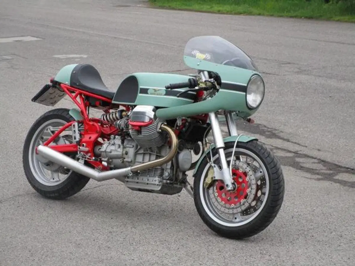 Moto Guzzi V11 Sport (1999 - 02)