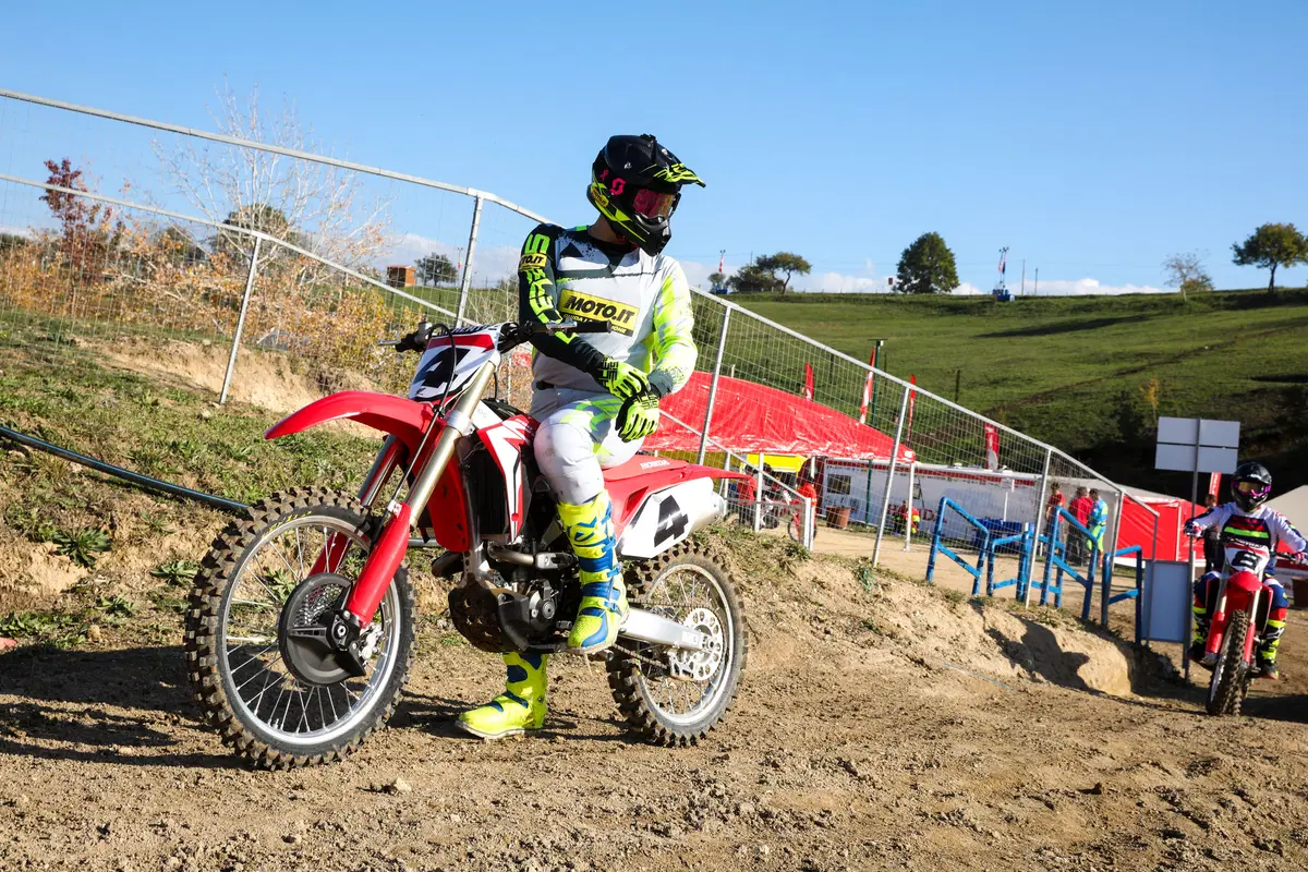 Honda CRF250R 2018 TEST: allungo da holeshot (11)