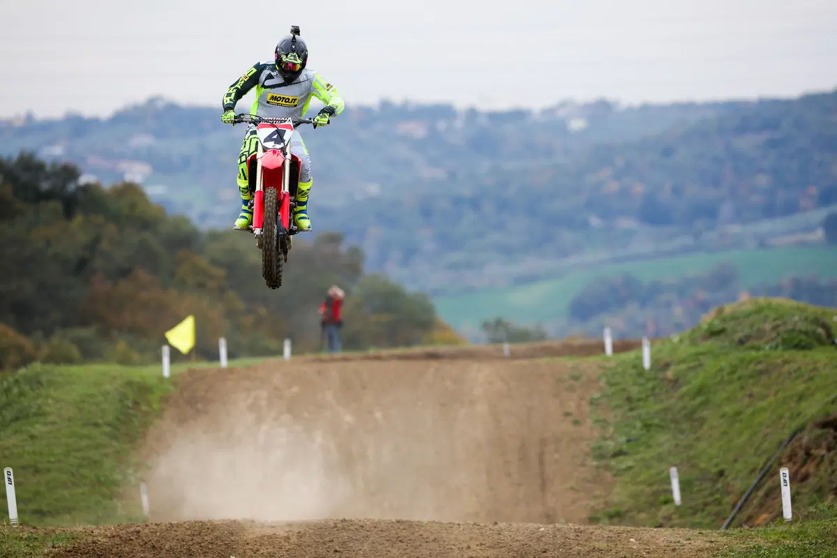 Honda CRF250R 2018 TEST: allungo da holeshot (7)