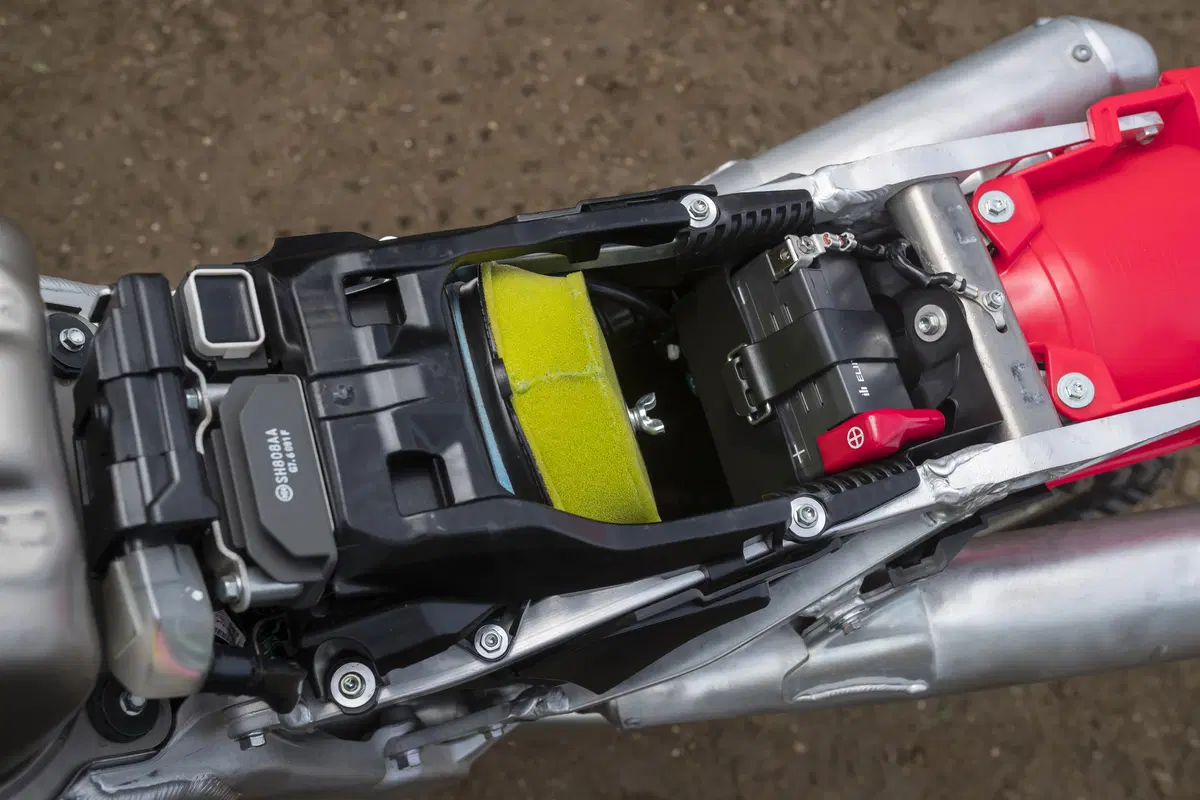 Honda CRF250R 2018 TEST: allungo da holeshot (32)