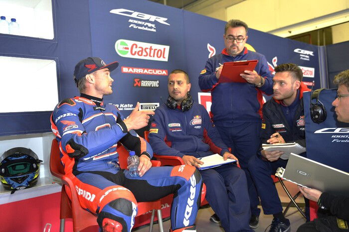 Leon Camier