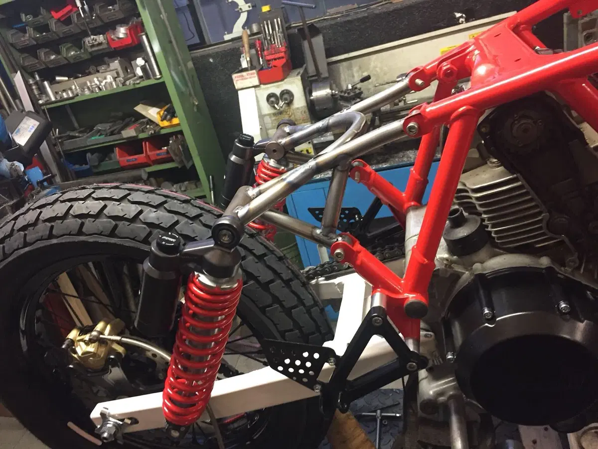 Officine Caravà: Home Made Motorcycles (2)