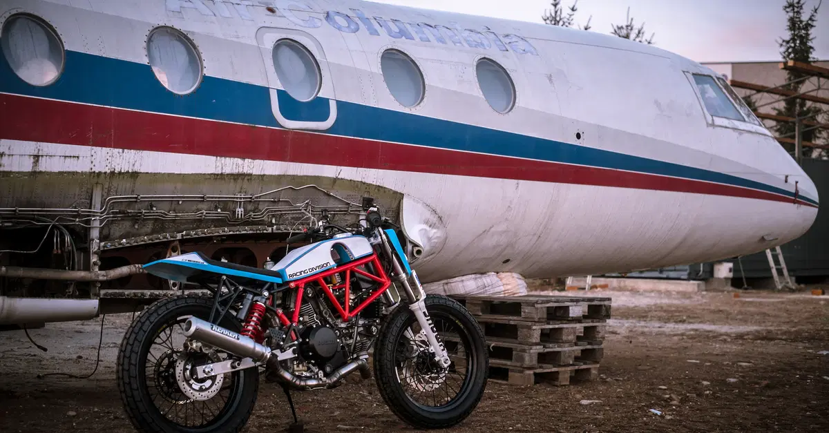 Officine Carav&agrave;: Home Made Motorcycles.