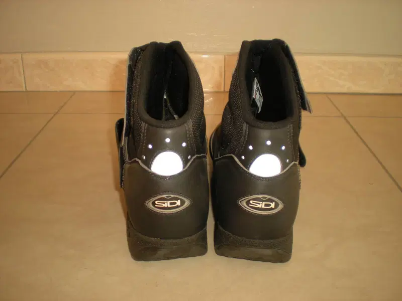Stivale Mod. Escape Sidi (3)