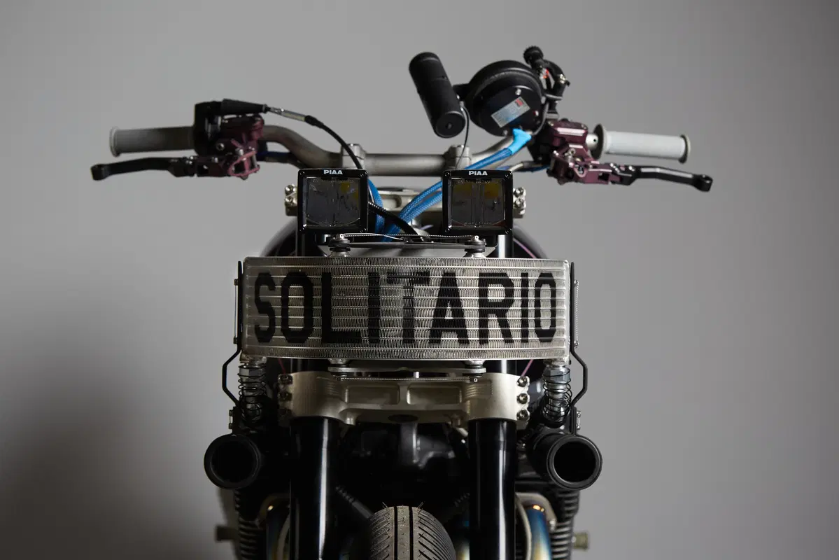 Yamaha XJR 1300 Big Bad Wolf El Solitario (10)