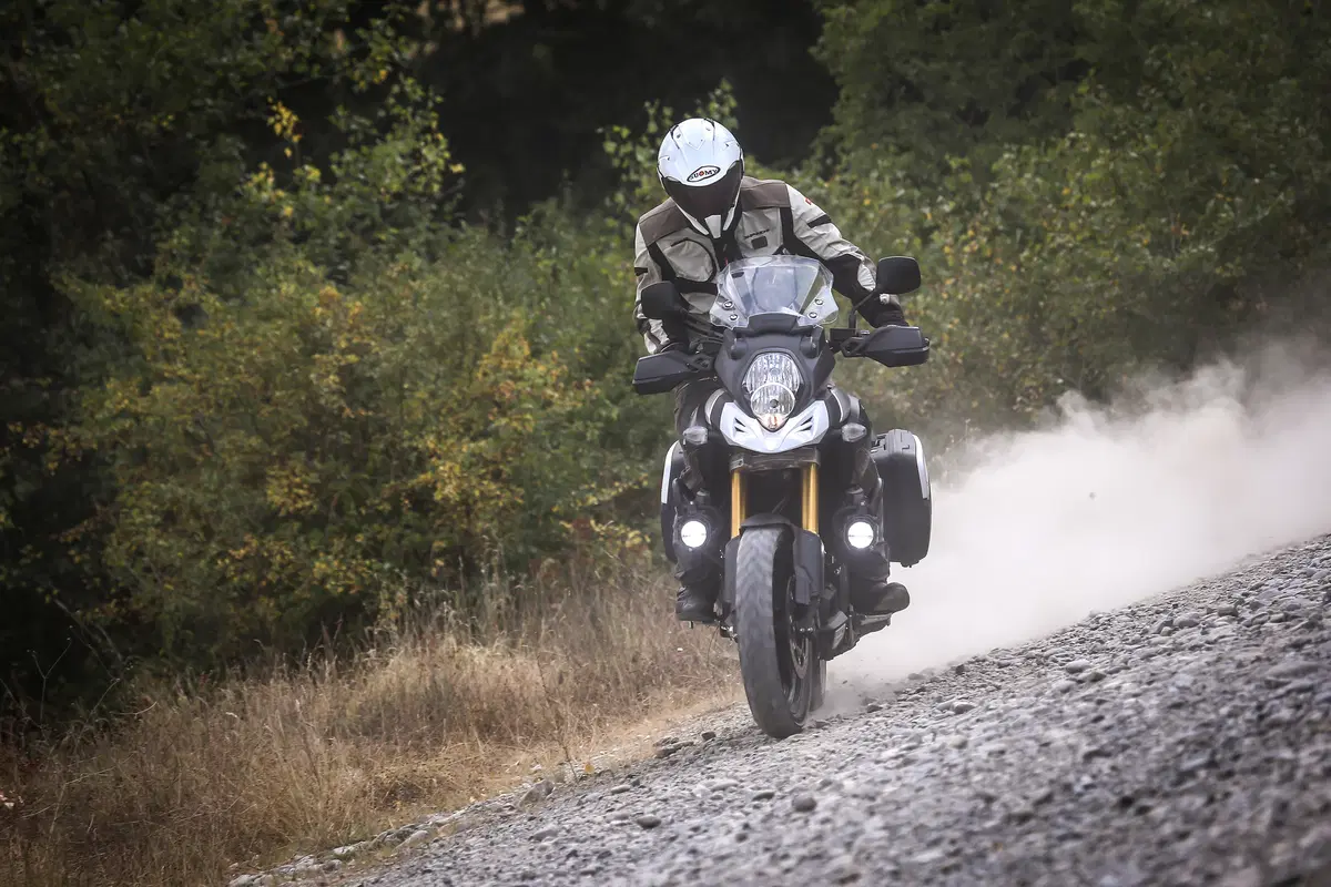 KTM 1050 Adventure vs Suzuki V-Strom 1000 (46)