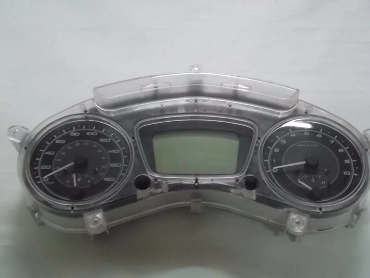 STRUMENTAZIONE CONTA KM Piaggio X10 (3)