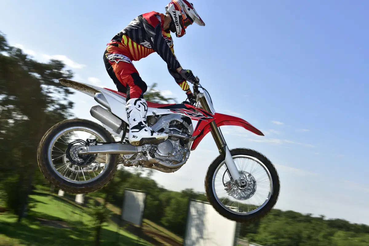 Honda CRF 250 e 450 2016 (5)