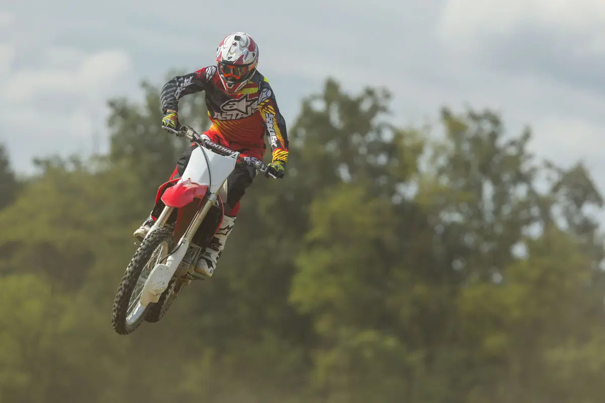 Honda CRF 250 e 450 2016 (11)