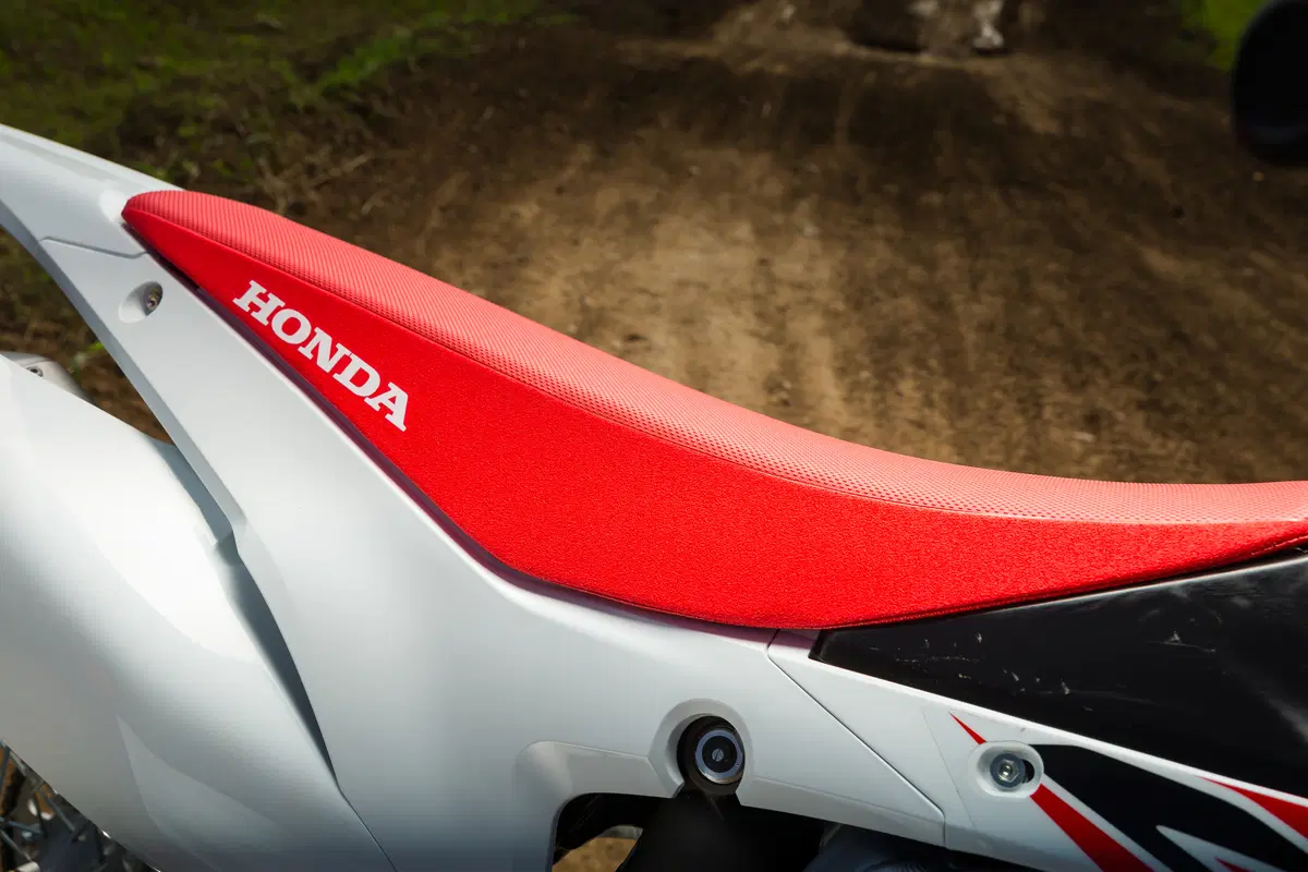 Honda CRF 250 e 450 2016 (45)