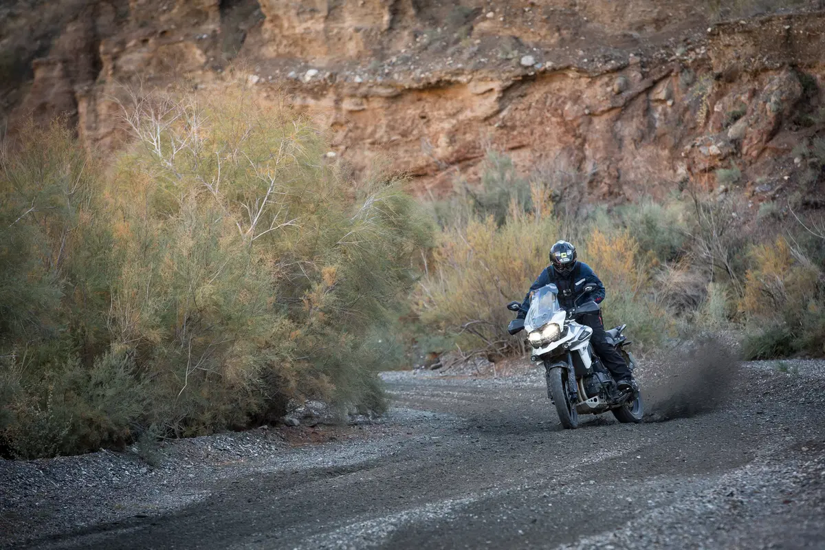 Triumph Tiger 1200 XC e XR 2018 TEST: dotazione elettronica super (5)