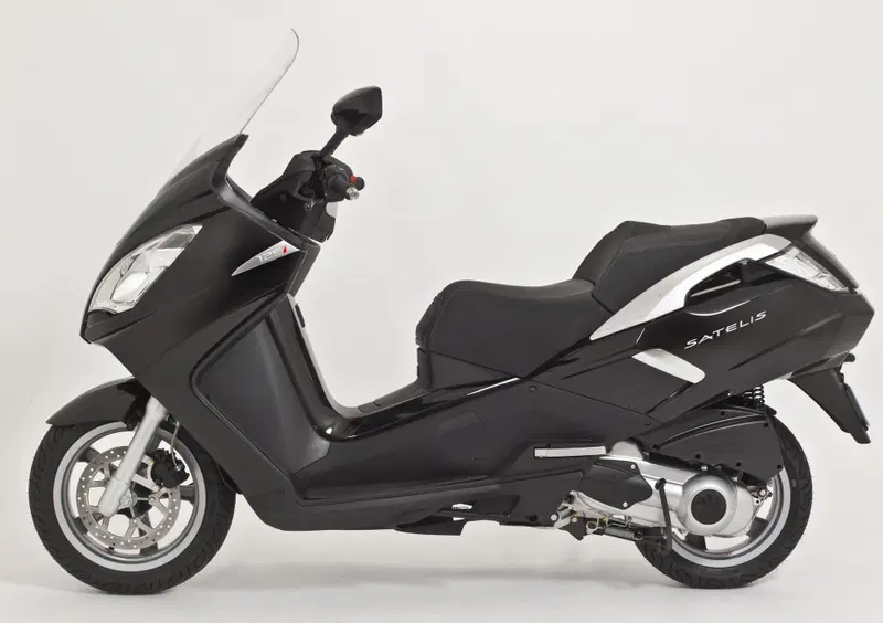 Peugeot Satelis 125 Satelis 125 Black Edition (2017 - 18) (4)