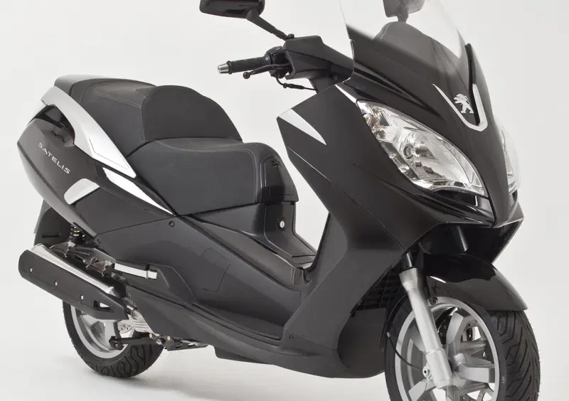 Peugeot Satelis 125 Satelis 125 Black Edition (2017 - 18)