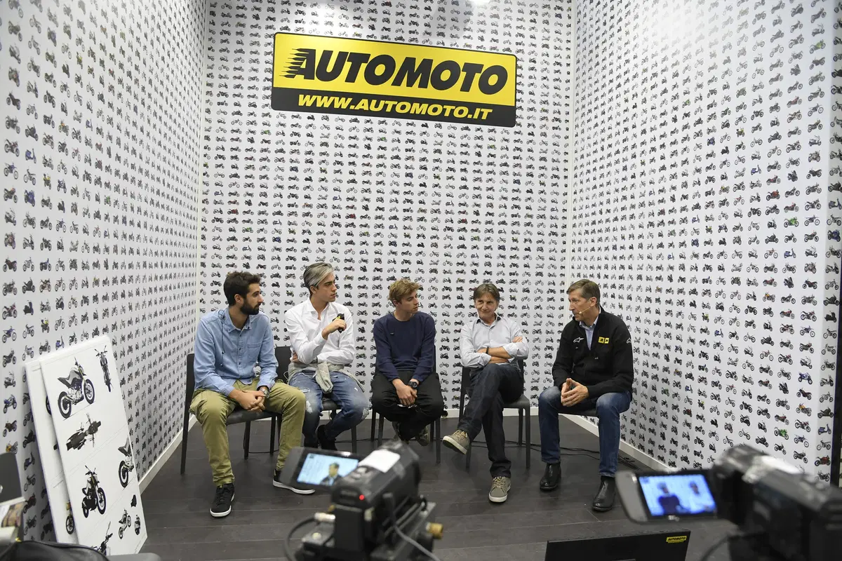Le BMW G 310 di IED Milano giudicate da Edgar Heinrich (6)