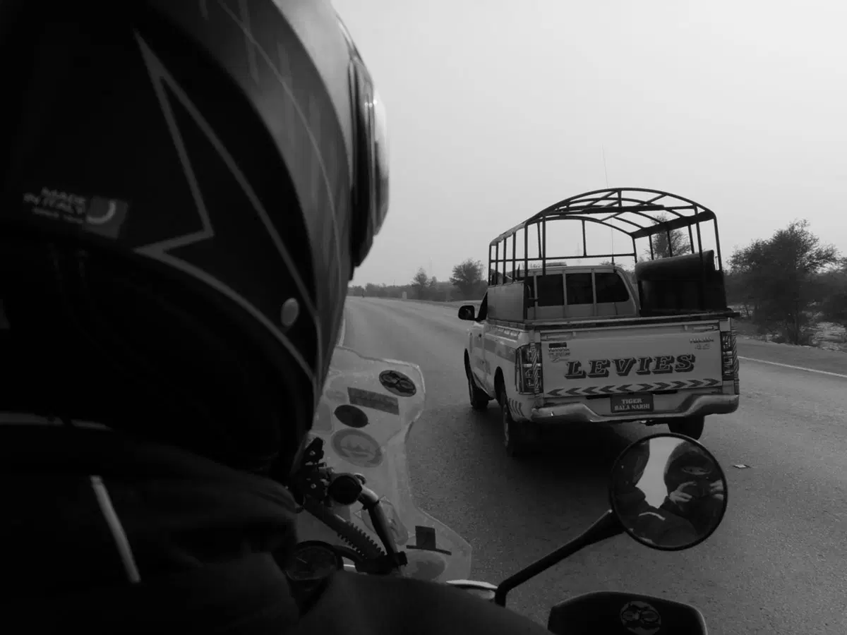 Direzione Est: Pakistan (9)