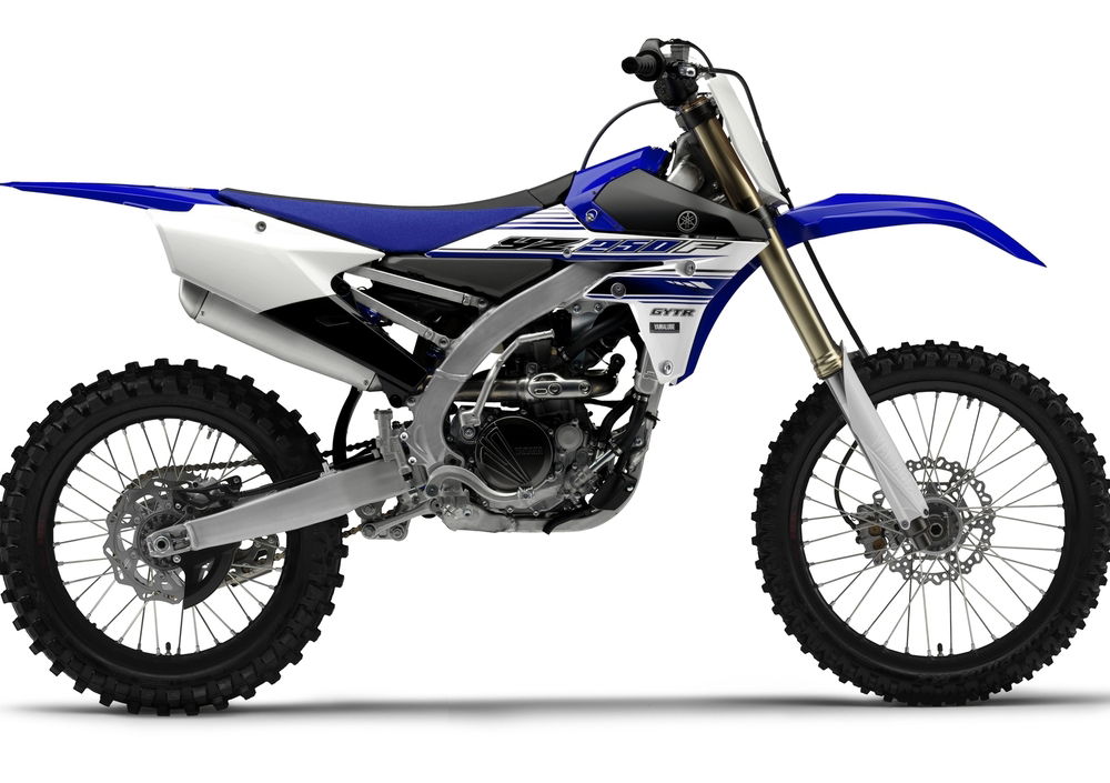 Yamaha YZ 250 F (2016) (2)