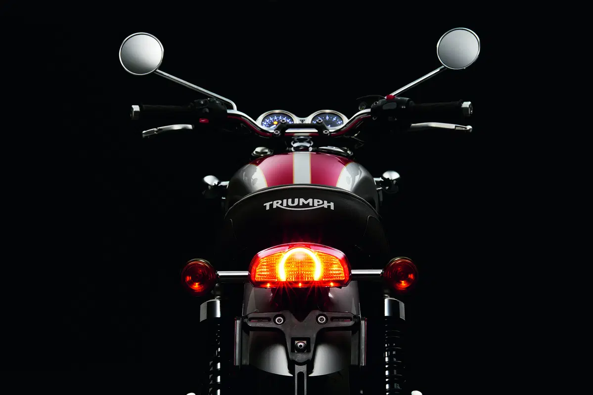 Triumph Bonneville T120 2016