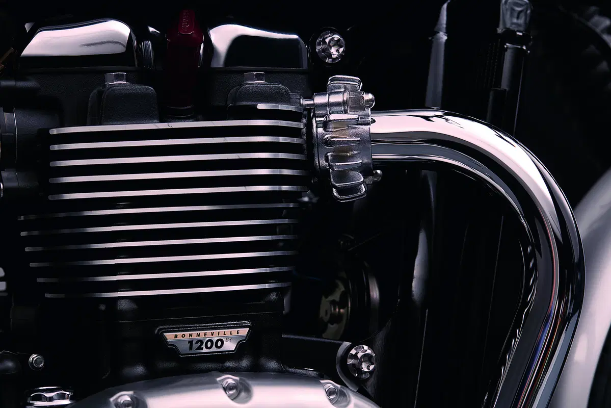 Triumph Bonneville T120 2016 (4)
