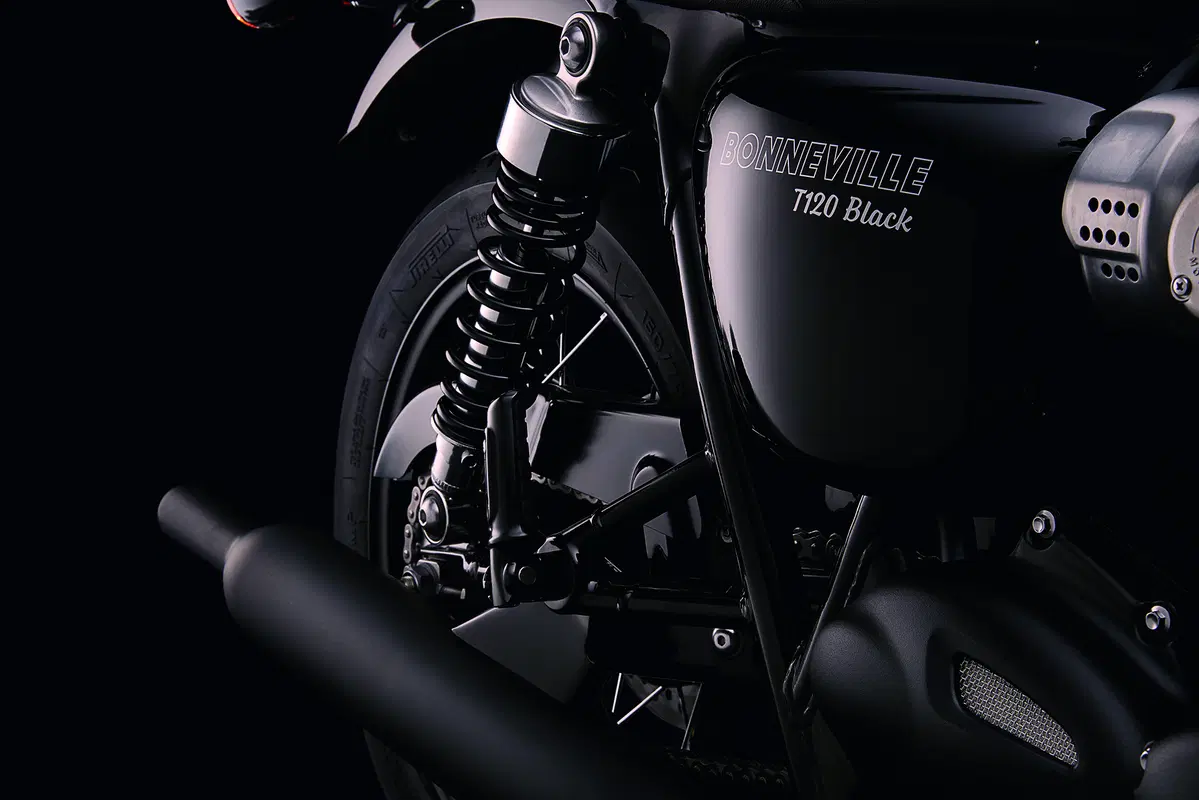 Triumph Bonneville T120 2016 (11)