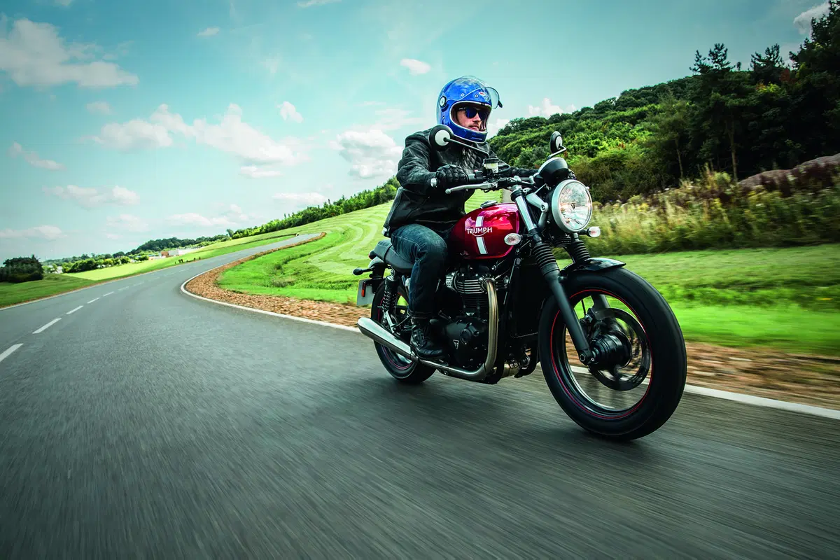 Triumph Street Twin 2016 (5)